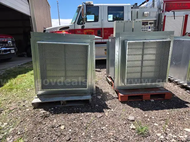 Lot of (3) Exhaust Fans