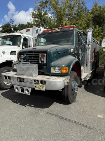 1997 International 4800 Fire Rescue Truck