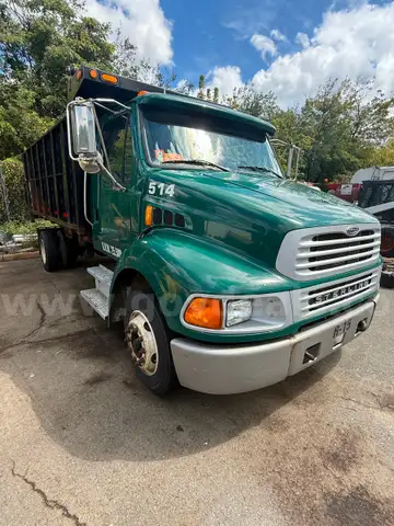 2009 Sterling Actera with Lift Gate