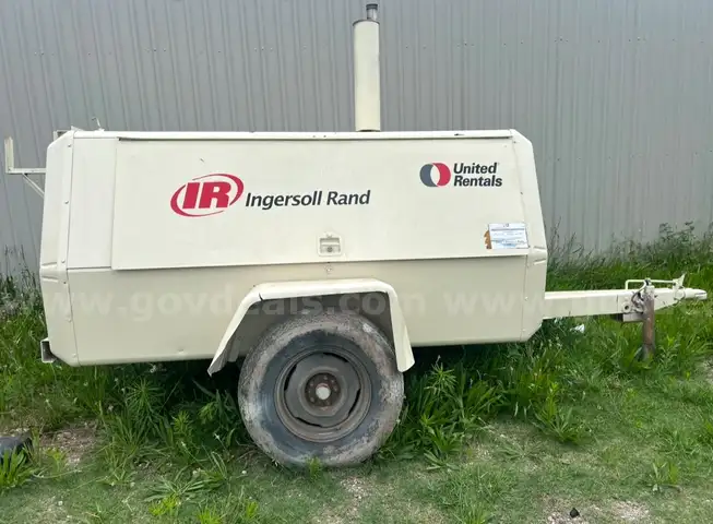 Ingersoll Rand 175 trailer mounted compressor