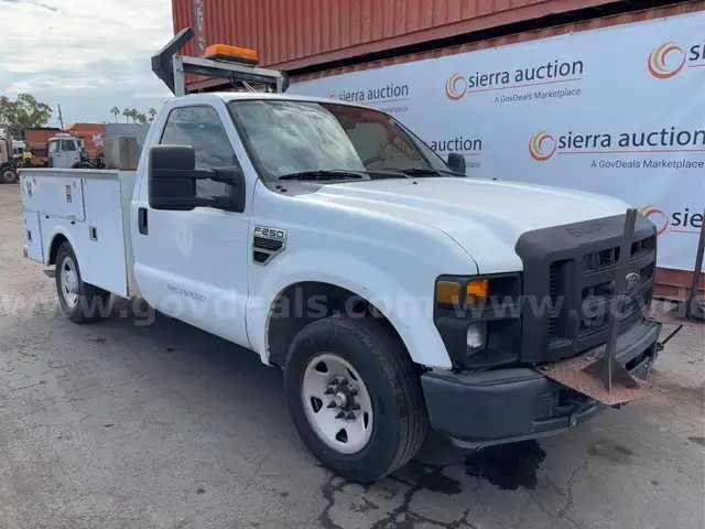 2008 Ford F250 Super Duty XL Work Truck