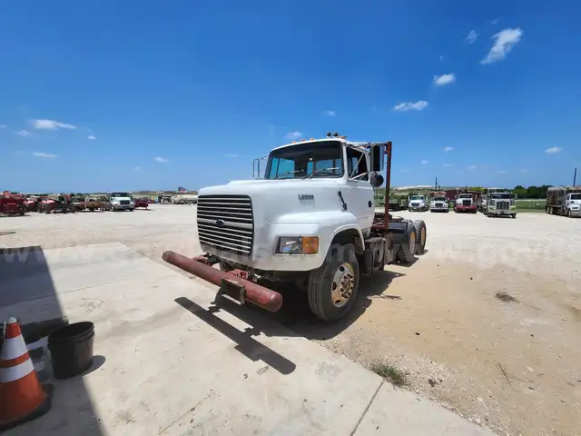 1995 Ford LTS9000