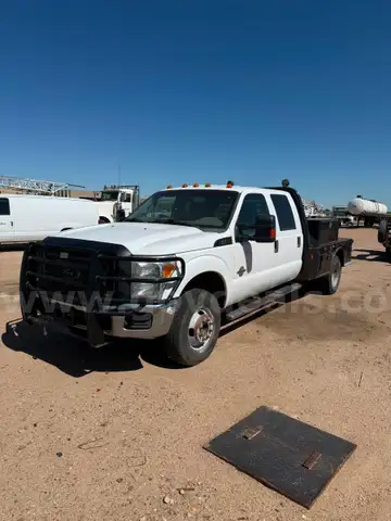 2012 Ford F-350 Flatbed Truck