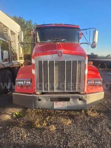 2002 Kenworth T880