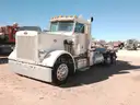 1977 Peterbilt 359 Tractor Truck