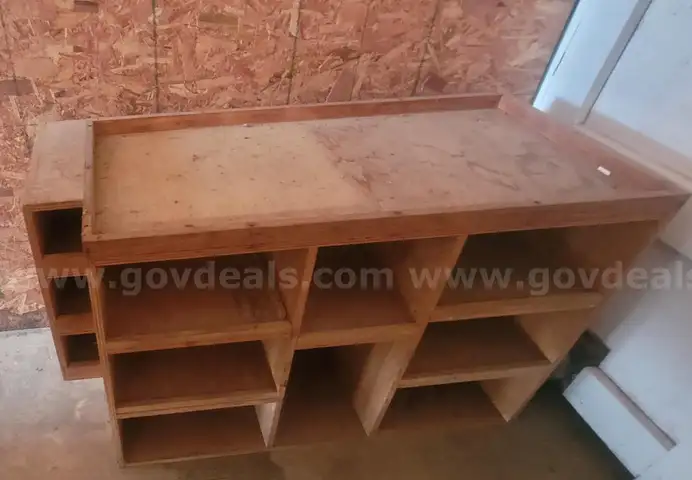 Command cabinet