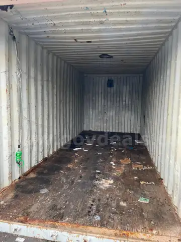 20 foot shipping container