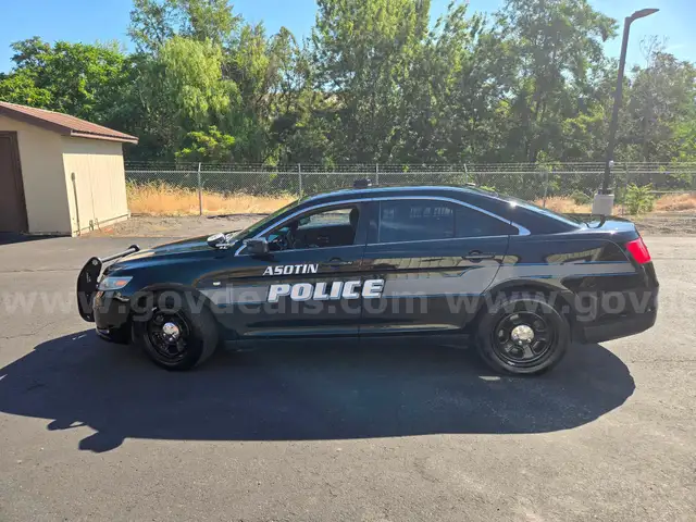 2014 Ford Taurus Interceptor