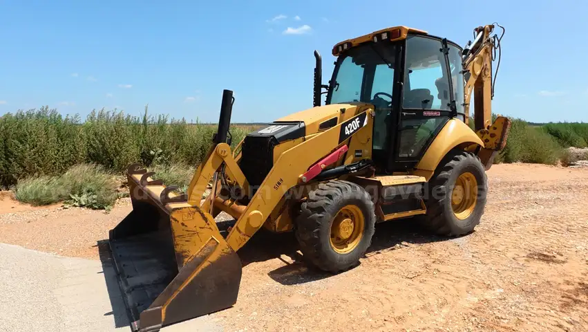 2013 Caterpillar 420F 4x4 Backhoe Loader