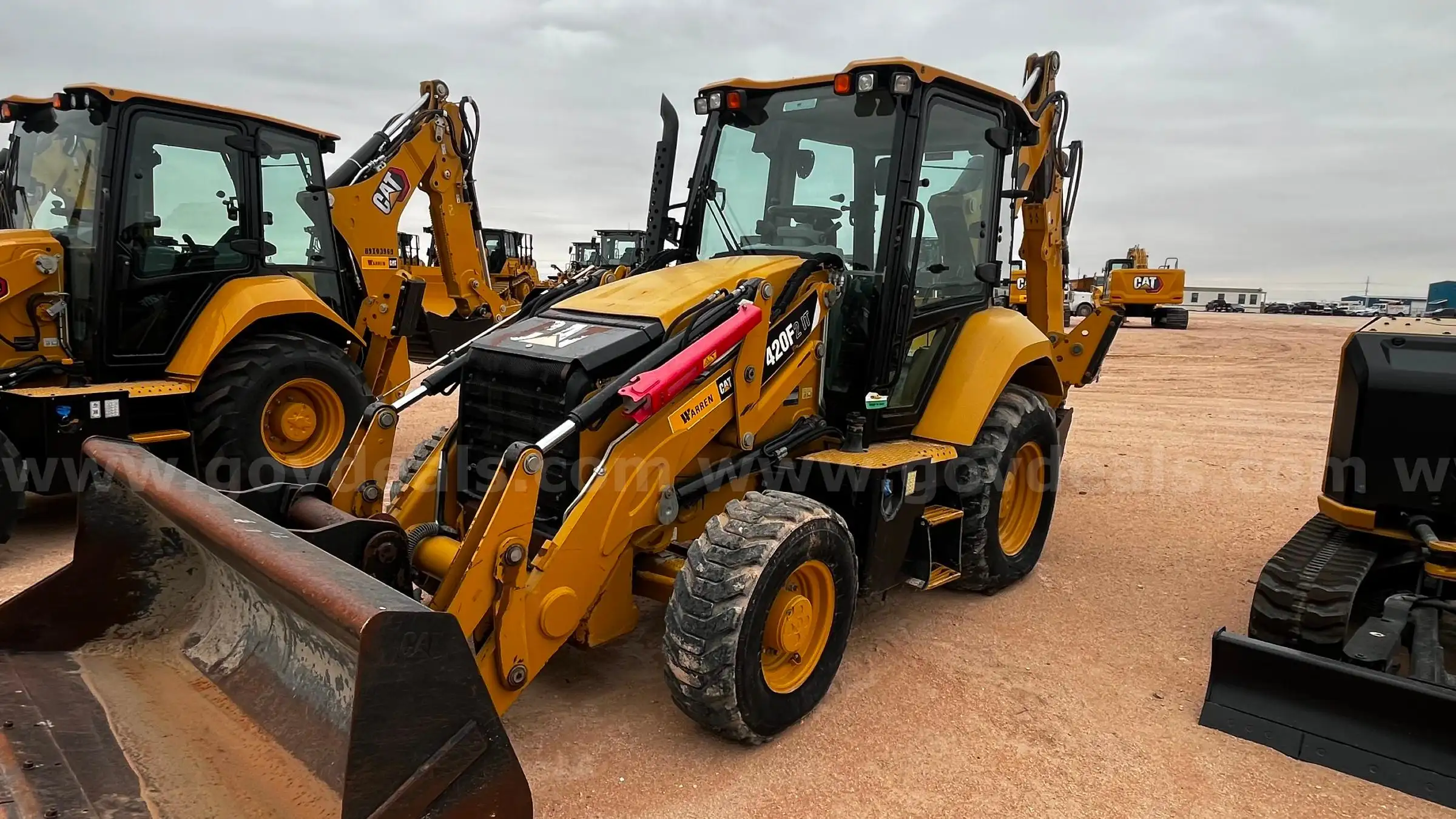 Photo of a 2019 Caterpillar 420F2