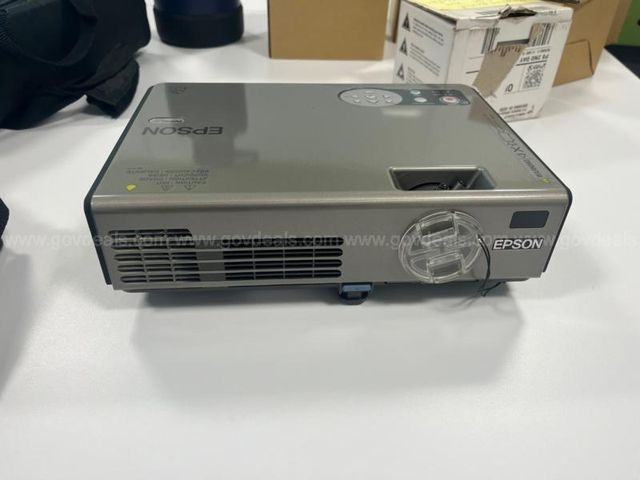 epson 750 projector price