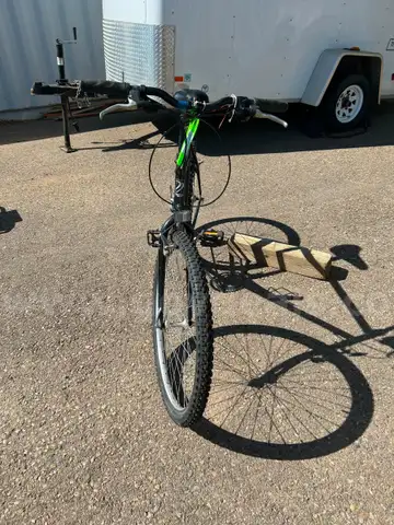 LOT OF 3 BICYCLES