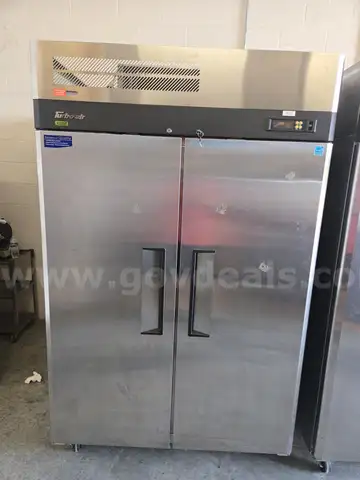 Double Door Turbo Air Freezer
