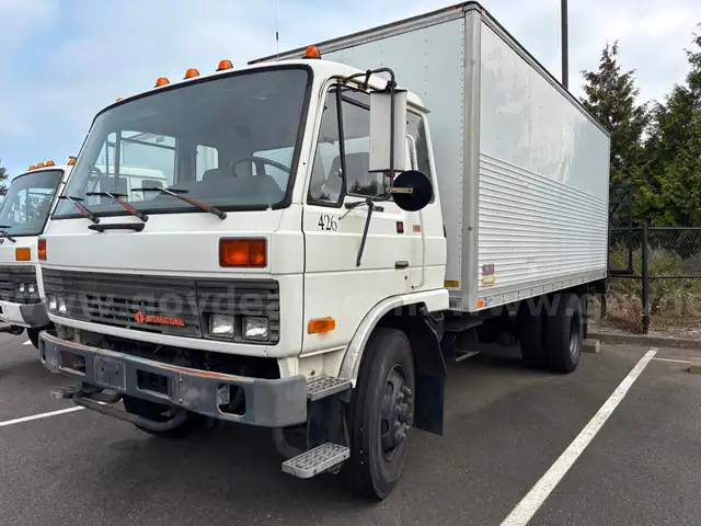 1988 Nissan Box Truck