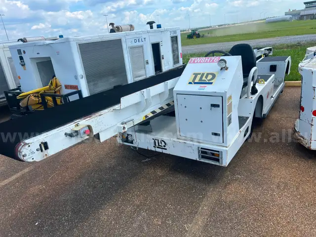 2007 TLD NBL Baggage Belt Loader
