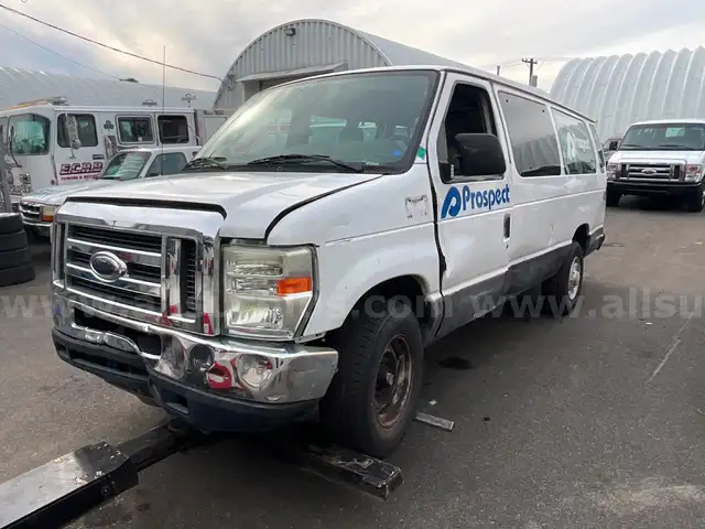 2009 Ford E350 Van