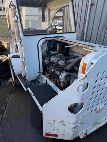 1996 TUG MA60 BAGGAGE TRACTOR