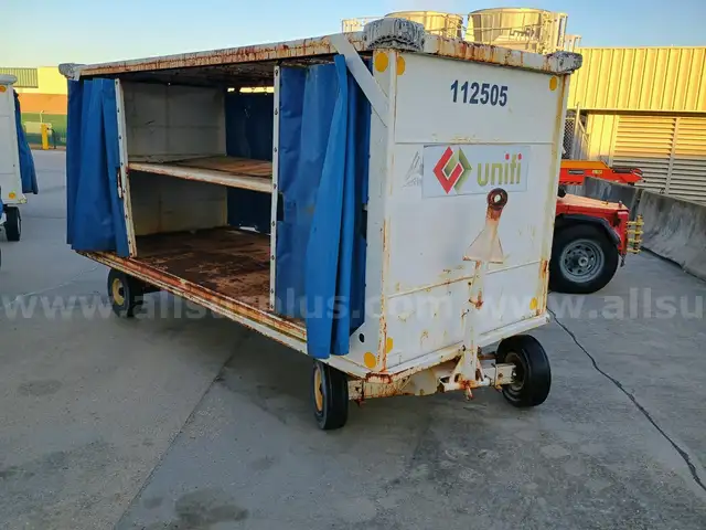 2009 JBT BT5X12 BAGGAGE CART