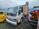 2004 Isuzu NPR -