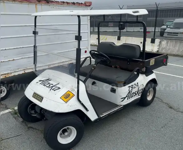 1995 EZ - GO Golf Cart Utility Vehicle