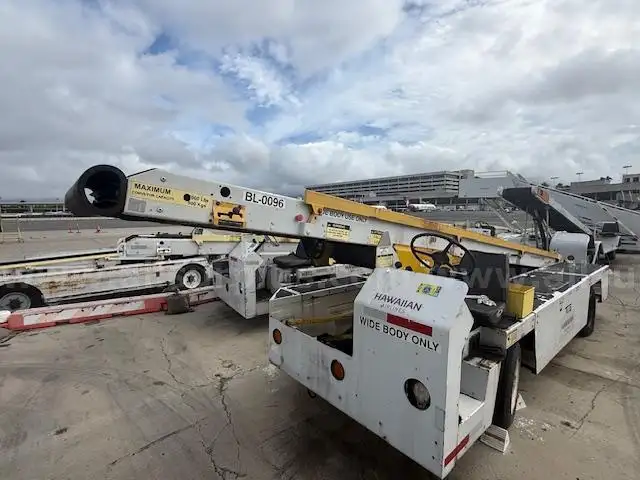 2013 TEXTRON 660 BeltLoader