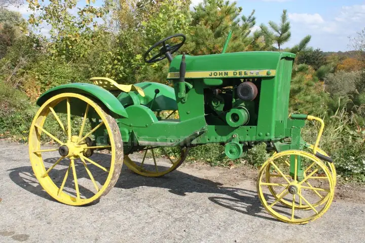 1965 John Deere 110 Tractor
