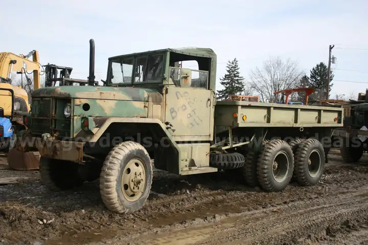 M35A2 2 1/2 Ton Cargo Truck 6x6