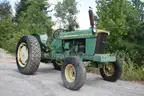John Deere 2020 Tractor