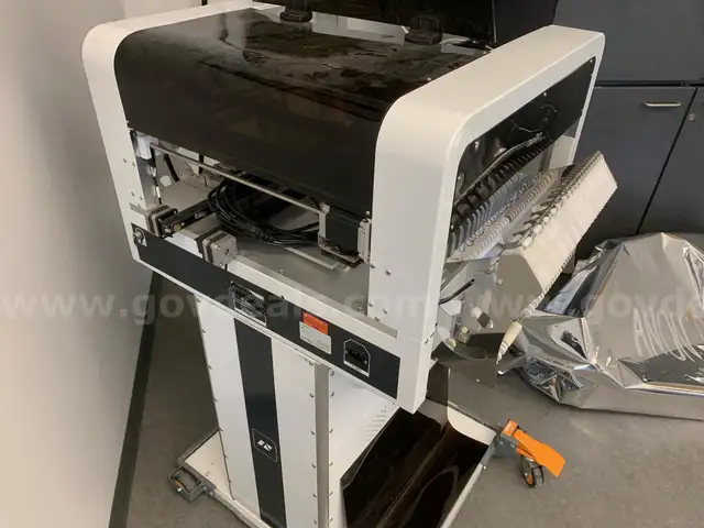 Neoden4 SMT Pick and Place Machine