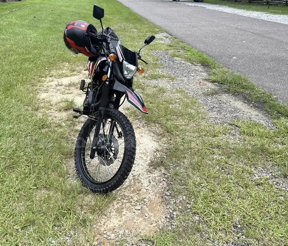 FREE SHIPPING - NEW 2025 - Full-Size 250cc Dirt Bike 60+ MPH