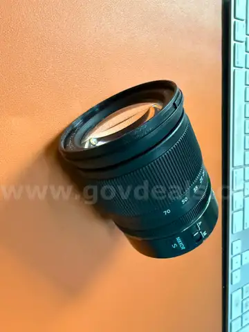 FREE SHIPPING -Nikon Z 24–70mm f/4 S Mirrorless Camera Lens