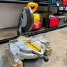 Dewalt 10&#x22; DW703 Compound Miter Saw WORKS AS IT SHOULD