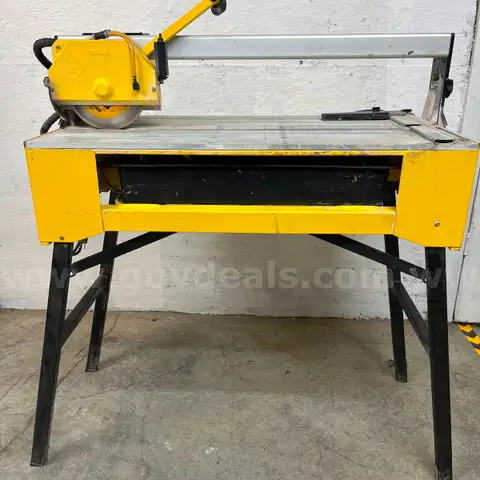 QEP Tile Saw 83200 Works As it Should No Know Issues