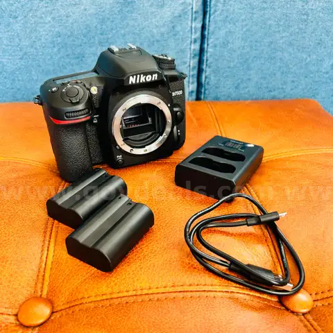 FREE SHIPPING - Nikon D7500 DSLR Camera Body + 2 Batteries, Dual Charger &#x26; USB Cable &#x2013; Great Condition
