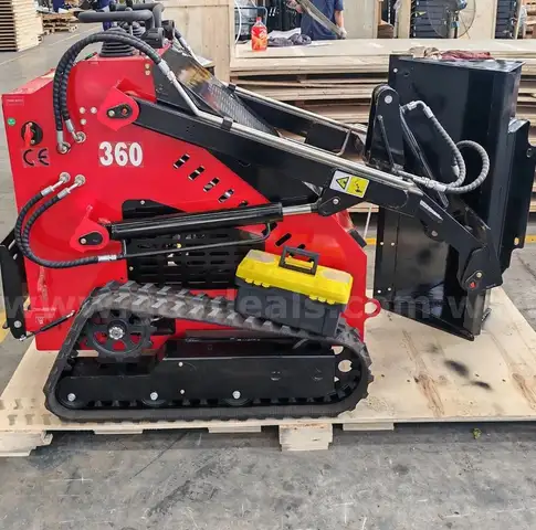 FREE SHIPPING IN USA NEW 2025 Mini Skid Steer Loader &#x2013; Tracked, 13.5HP EPA Gas Engine &#x2013; BRAND NEW