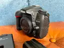 Nikon D7000 DSLR Camera Body w/ Battery &#x26; Charger
