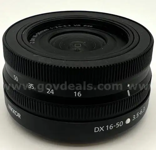 FREE SHIPPING - Nikon Z Nikon Z DX NIKKOR 16-50mm 3.5-6.3 VR Lens
