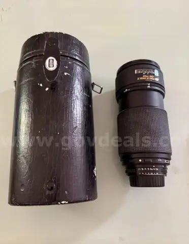 FREE SHIPPING - NO ISSUES NIKON NIKKOR ED AF NIKKOR 80-200MM f/ 2.8 D CAMERA LENS W/ CASE
