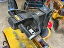 Yale Electric Industrial Truck Electric Tugger Trailer Mover