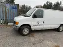2005 Ford Econoline (clean title)