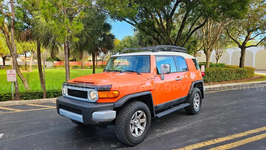 2014 Toyota FJ Cruiser 4WD