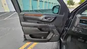 2023 Chevrolet Suburban 4WD V8 HIGH COUNTRY