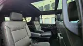 2023 Chevrolet Suburban 4WD V8 HIGH COUNTRY
