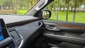 2023 Chevrolet Suburban 4WD V8 HIGH COUNTRY
