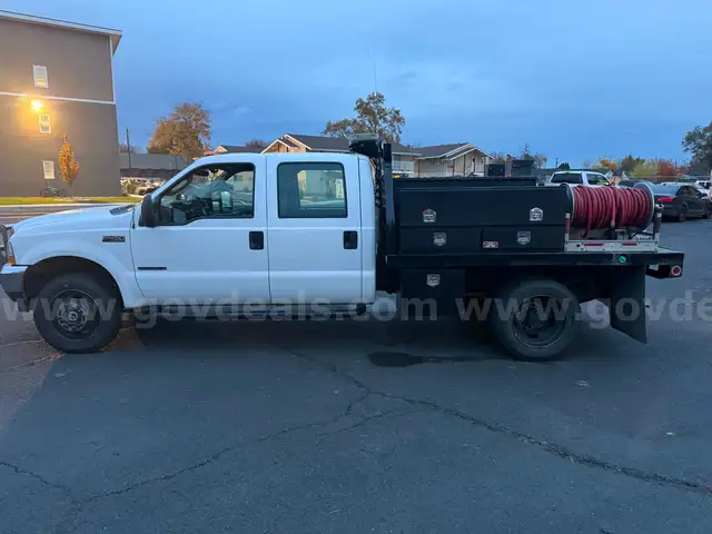 2003 Ford F-450 SD