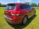 2016 Nissan Pathfinder SL 2WD