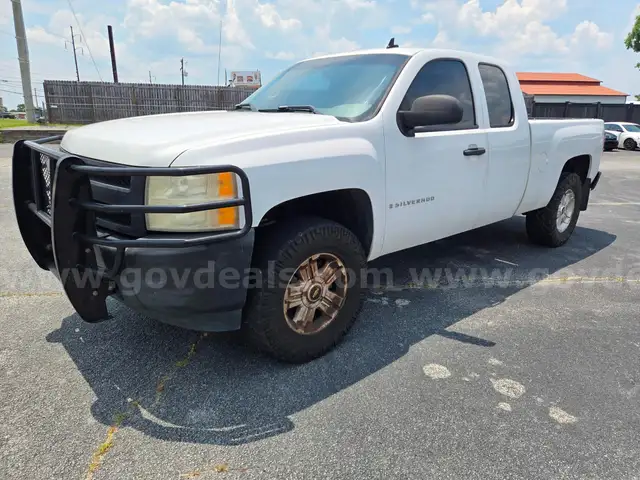 2007 Chevrolet Silverado 1500 Work Truck Ext. Cab 2WD