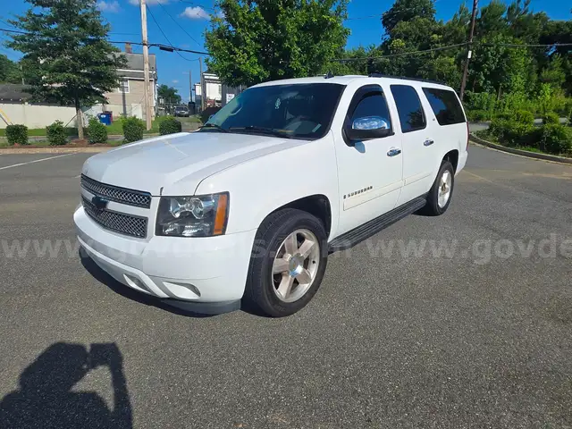2008 Chevrolet Suburban LTZ 1500 2WD