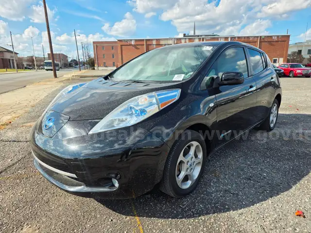 2012 Nissan LEAF SL