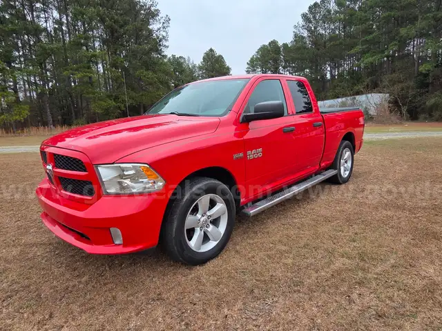 2014 RAM 1500 2WD Ext Cab ST